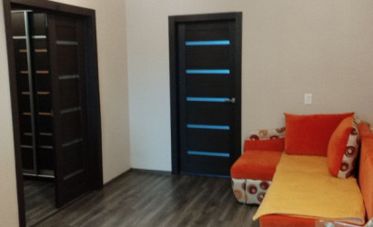 Купить 3-комнатную квартиру, Слуцк, Чехова 35. Фото 3