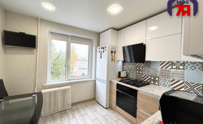 Купить 3-комнатную квартиру, Солигорск, Ленина ул., 36. Фото 3