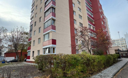 Купить 3-комнатную квартиру, Брест, бульвар Космонавтов, д. . Фото 1