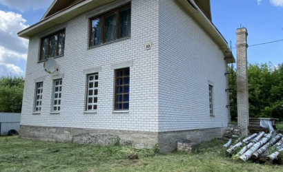 Купить дом, Бабиничи, Комсомольская, 25 соток. Фото 1