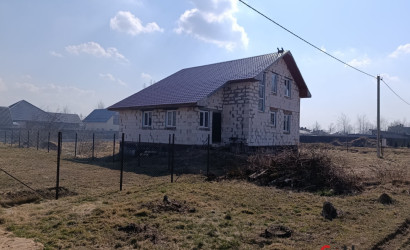 Купить коттедж, Перхурово, ст. Птичь, Малиновая 14, 10 соток. Фото 4