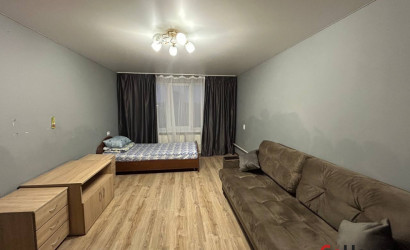 Снять 2-комнатную квартиру на сутки, Дружный, Чепика, 6. Фото 2