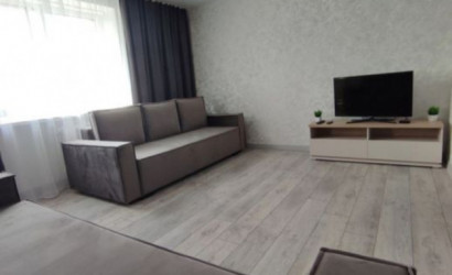 Снять 2-комнатную квартиру на сутки, Барановичи, Тельмана, 177/1. Фото 1