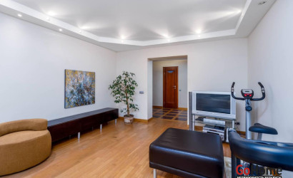 Купить 4-комнатную квартиру, Минск, Жуковского ул., 4 (Октябрьский район). Фото 2