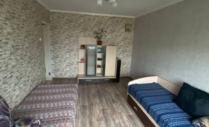 Снять 2-комнатную квартиру на сутки, Слоним, 1 Семилетки. Фото 3