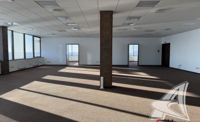 Аренда офиса, Брест, Центр,  от 34.9 до 171.7 кв.м.. Фото 2