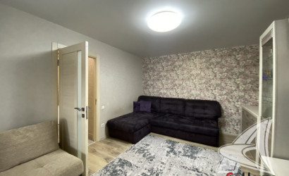 Купить 2-комнатную квартиру, Черни, , . Фото 4