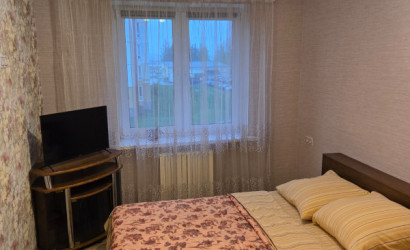 Снять 2-комнатную квартиру на сутки, Логойск, Минская, 25. Фото 1