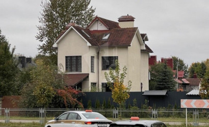 Купить дом, Минск, Литературная ул., 10 соток. Фото 5