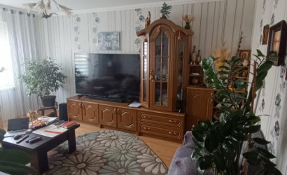 Купить 4-комнатную квартиру, Лида, Гастелло ул., 47. Фото 1