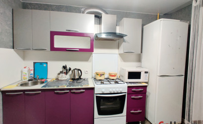 Снять 2-комнатную квартиру на сутки, Поставы, зеленая. Фото 1