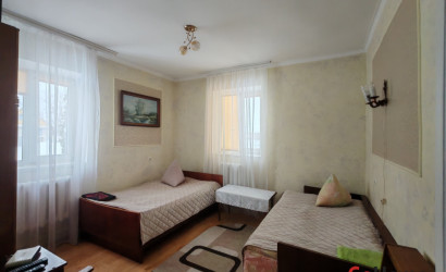 Снять 3-комнатную квартиру на сутки, Лельчицы, Ленина, 13. Фото 3