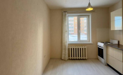 Купить 1-комнатную квартиру, Солигорск, Шахтеров б-р, 20. Фото 3