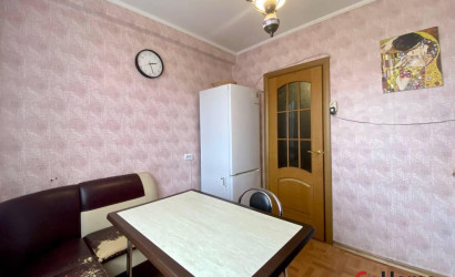 Снять 1-комнатную квартиру, Минск, г. Минск, ул. Нестерова, 84. Фото 6