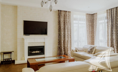 Купить 3-комнатную квартиру, Брест, Центр, ул. Карла Маркса. Фото 1