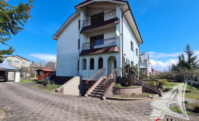 Купить дом, Брест, Вересковые, 14.72 соток. Фото 2