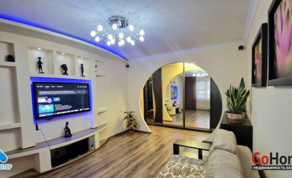 Купить 3-комнатную квартиру, Гомель, ул. Свиридова, д. 71. Фото 2