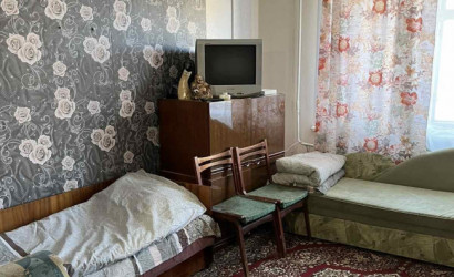 Снять 3-комнатную квартиру на сутки, Дубровно, ул. Вокзальная, 46. Фото 2