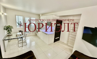 Купить 2-комнатную квартиру, Гродно, Менделеева, 39/1. Фото 1