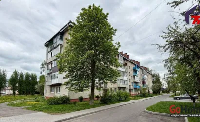  5-этаж.(61.1 м2), Слуцк(Кононовича ул., 8)