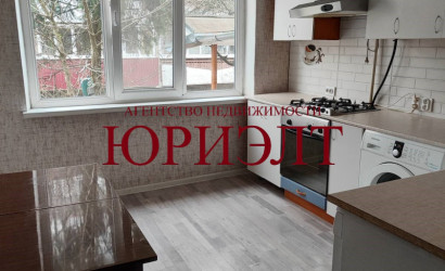 Купить 3-комнатную квартиру, Пинск, Центральная, 34. Фото 1