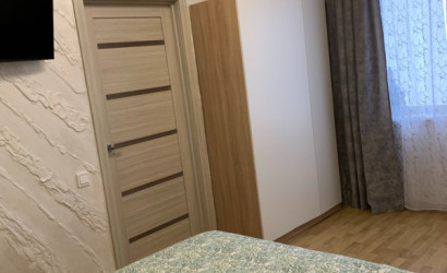 Снять 2-комнатную квартиру на сутки, Жлобин, 16 микрорайон, дом 24. Фото 3