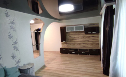 Снять 3-комнатную квартиру на сутки, Орша, Молокова, 16А. Фото 1