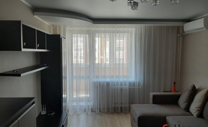 Купить 1-комнатную квартиру, Жодино, Логойская 15. Фото 1