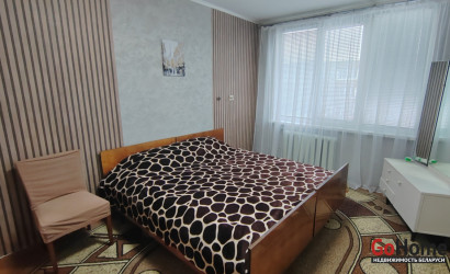 Снять 3-комнатную квартиру на сутки, Несвиж, Карла Либкнехта, 9. Фото 1