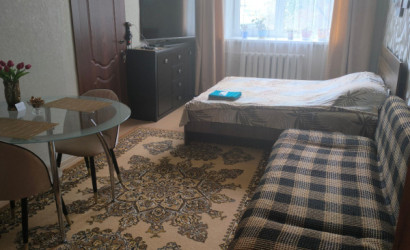 Снять 1-комнатную квартиру на сутки, Могилев, переулок Базный дом 4. Фото 2