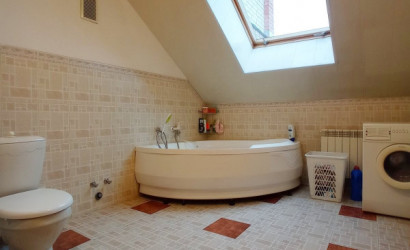 Купить 4-комнатную квартиру, Брест, Краснознаменная ул.. Фото 15