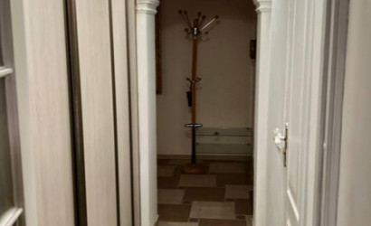 Купить 3-комнатную квартиру, Белое Озеро. Фото 5