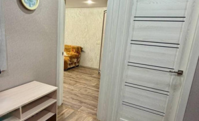 Купить 2-комнатную квартиру, Слуцк, Ленинская ул., 6. Фото 1