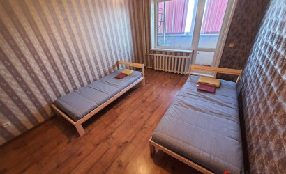 Снять 2-комнатную квартиру на сутки, Марьина Горка, Новая Заря 42. Фото 4