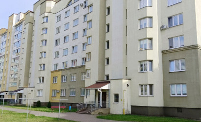 Купить 3-комнатную квартиру, Борисов, Брилевская ул., 72. Фото 1