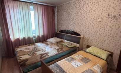 Снять 2-комнатную квартиру на сутки, Жлобин, Микрорайон 17 д 2. Фото 3