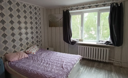 Купить 3-комнатную квартиру, Пинск, 60 лет Октября, 32. Фото 3