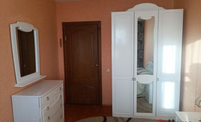 Купить 3-комнатную квартиру, Нарочь, ул.Октябрьская 23. Фото 4