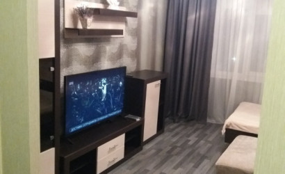 Снять 2-комнатную квартиру на сутки, Речица, Набережная д.102. Фото 2