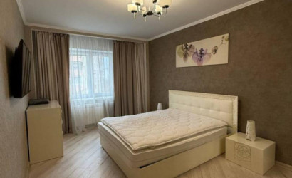 Снять 2-комнатную квартиру, Минск, Гвардейская ул. 1 (Центральный район). Фото 1