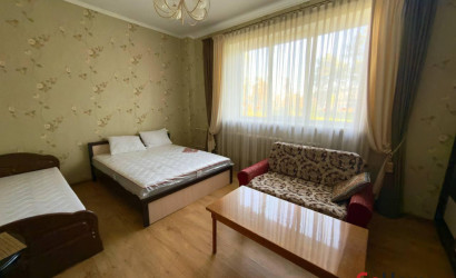 Снять 3-комнатную квартиру, Минск, г. Минск, ул. Центральная, 2. Фото 3