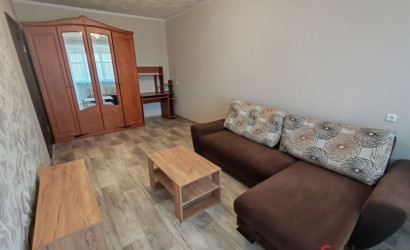 Снять 2-комнатную квартиру на сутки, Поставы, ул. Зеленая, д. 10. Фото 3