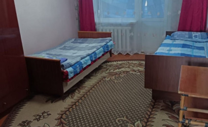 Снять 2-комнатную квартиру на сутки, Островец, ул. Володарского, д. 30. Фото 2