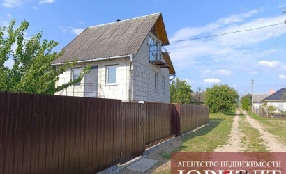 Купить коттедж, Знаменка, Молодежная, 6 соток. Фото 1