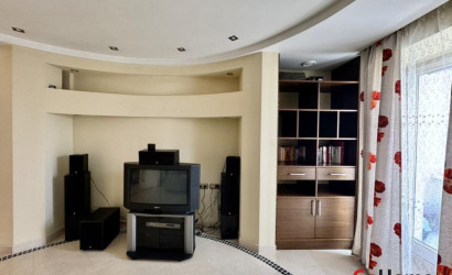 Купить 3-комнатную квартиру, Брест, Краснознаменная ул.. Фото 12