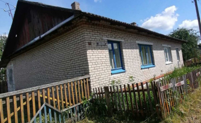 Купить дом, Лукомль, Колхозная 1, 18 соток. Фото 1