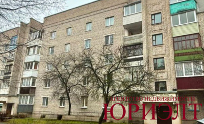 Купить 3-комнатную квартиру, Барановичи, Коммунистическая, 29. Фото 1