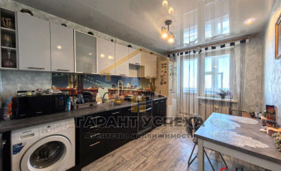 Купить 3-комнатную квартиру, Брест, ул. Якуба Колоса, д. . Фото 1