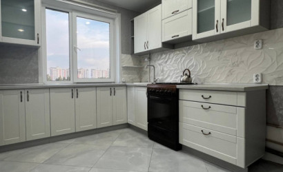 Купить 4-комнатную квартиру, Барановичи, Брестская, 285А. Фото 2