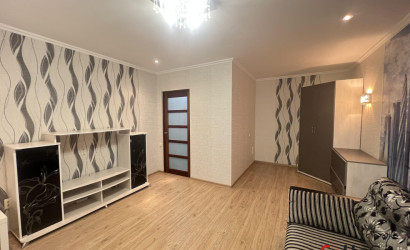 Купить 1-комнатную квартиру, Лида, Строителей ул., 3. Фото 1